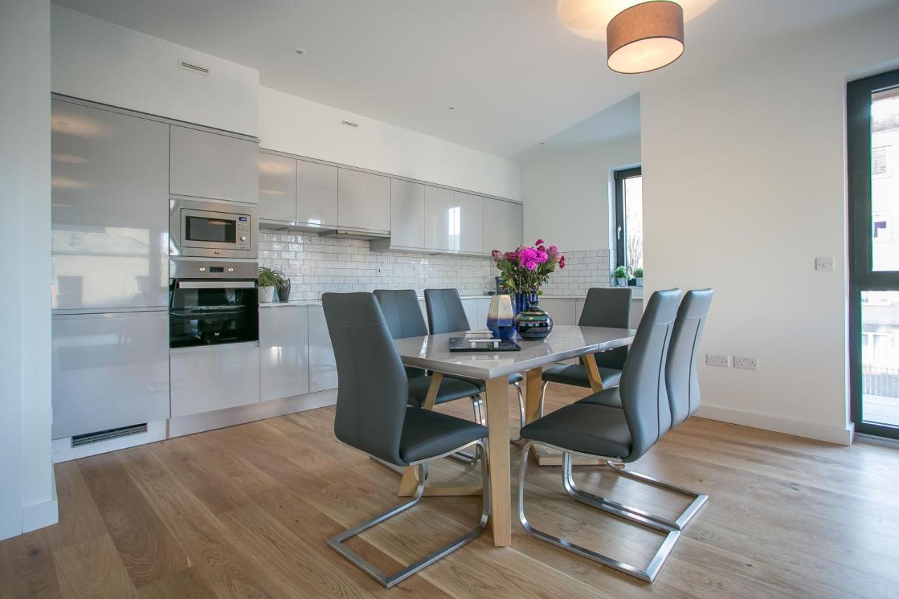Grand Canal Square Apartments Dublin Eksteriør bilde