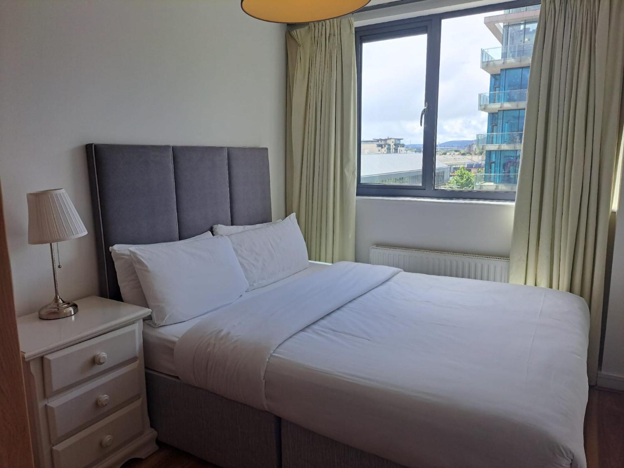 Grand Canal Square Apartments Dublin Eksteriør bilde