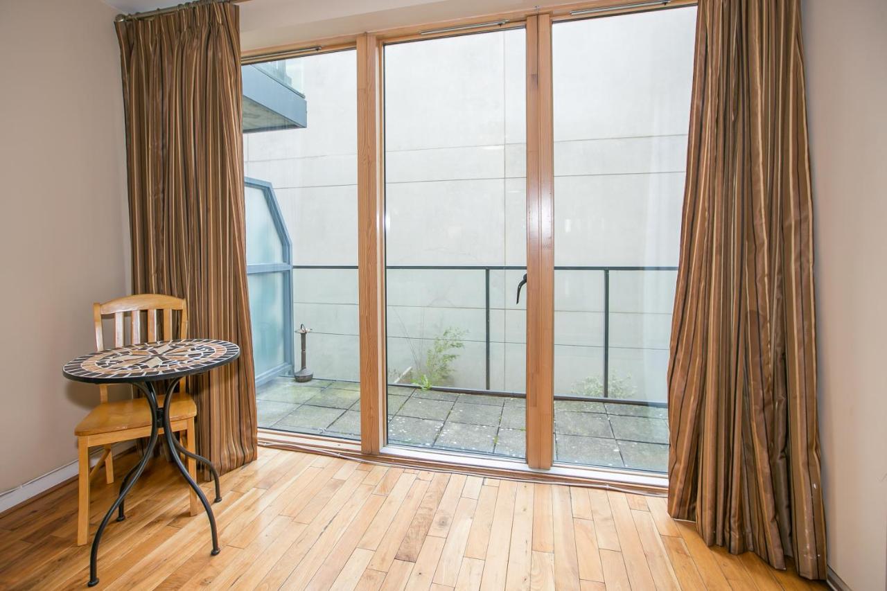 Grand Canal Square Apartments Dublin Eksteriør bilde